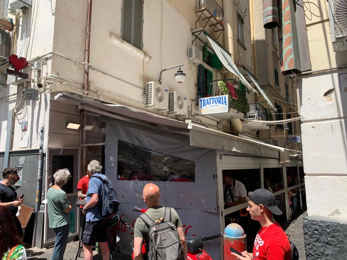 הוילה Centro Storico Napoli La Casa Di Ciro מראה חיצוני תמונה